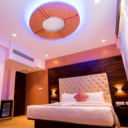Npg Hotel Yelahanka Exterior foto
